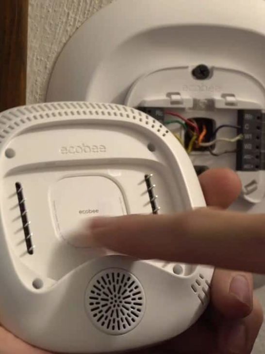 How Does Ecobee Smart Sensor Work to Regulate Temperature?