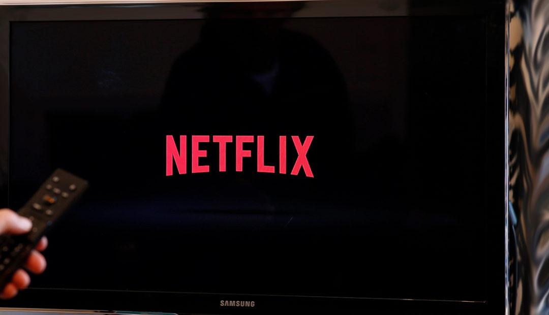 Why Can’t I Stream Netflix From My Phone To TV or Projector? Fixes For Android, iPhone, and iPad
